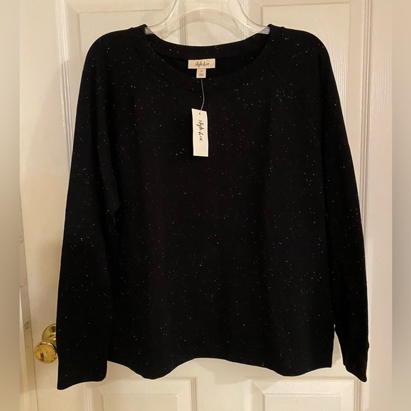 NWT Style & Co Black Speckled Sweatshirt with Side Vents - Medium - Picture 2 of 7